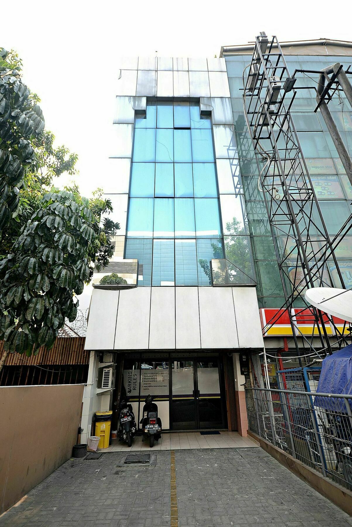 Zen Rooms Cideng Barat Jakarta Bagian luar foto