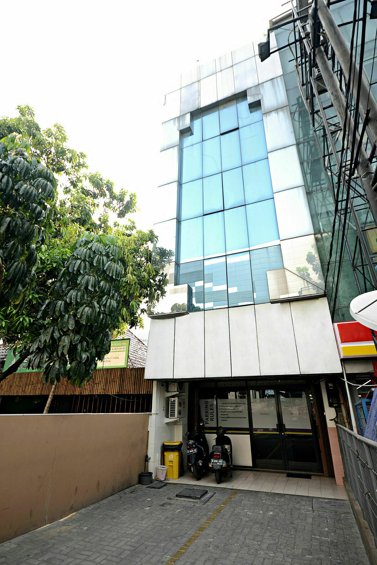 Zen Rooms Cideng Barat Jakarta Bagian luar foto
